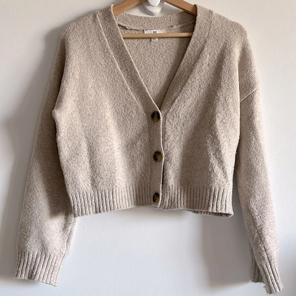 ✨2/$10✨ BP Beige Button Up Cropped Cardigan Sweater - Picture 1 of 6